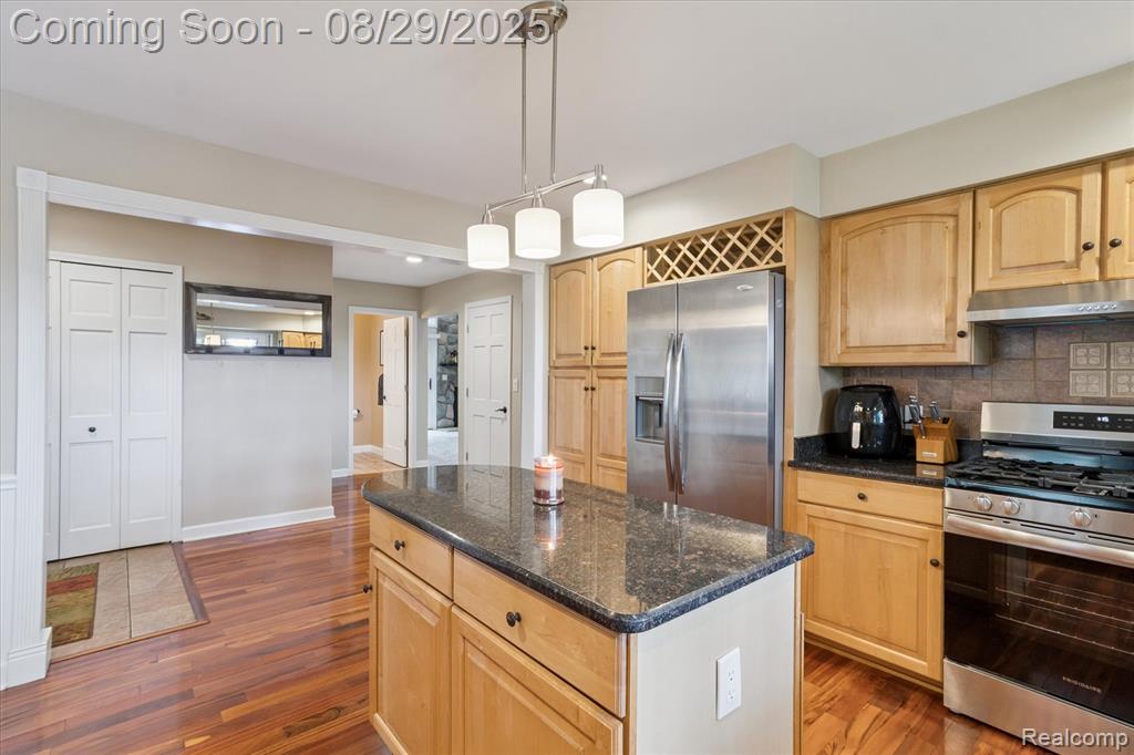 7856 N Kilkenny Drive, Brighton, MI 48116 — Photo 18