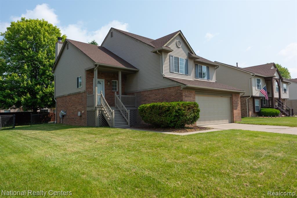 40772 WORTHINGTON Road, Canton, MI 48188 — Photo 2