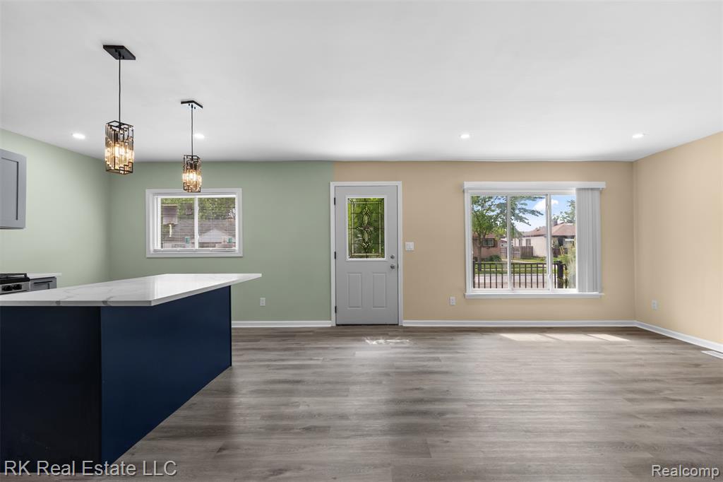 23290 Rosalind Avenue, Eastpointe, MI 48021 — Photo 8