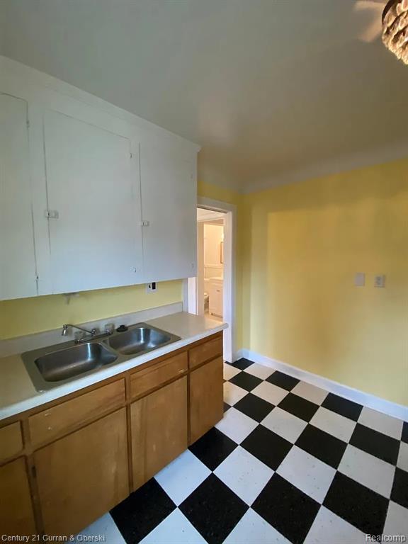 767 Riverbank #1 Street, Wyandotte, MI 48192 — Photo 6