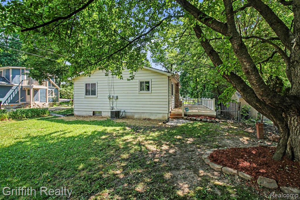 5096 Walker Drive, Brighton, MI 48114 — Photo 21