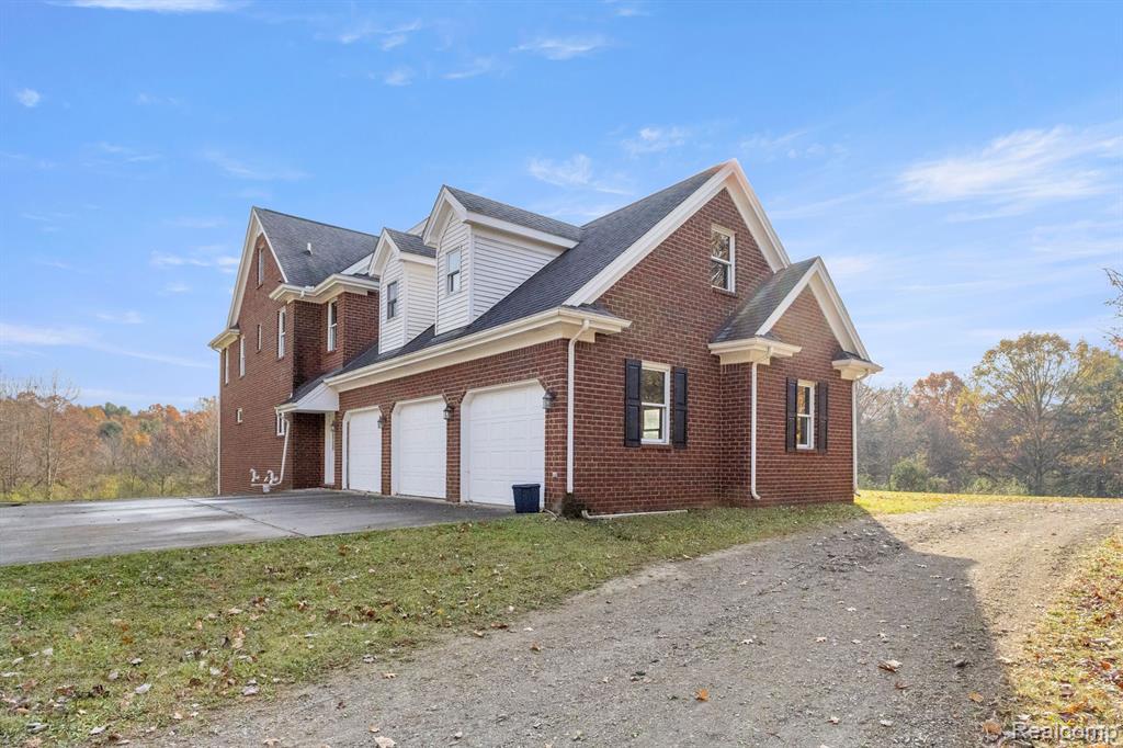 6555 WARREN Road, Ann Arbor, MI 48105 — Photo 8