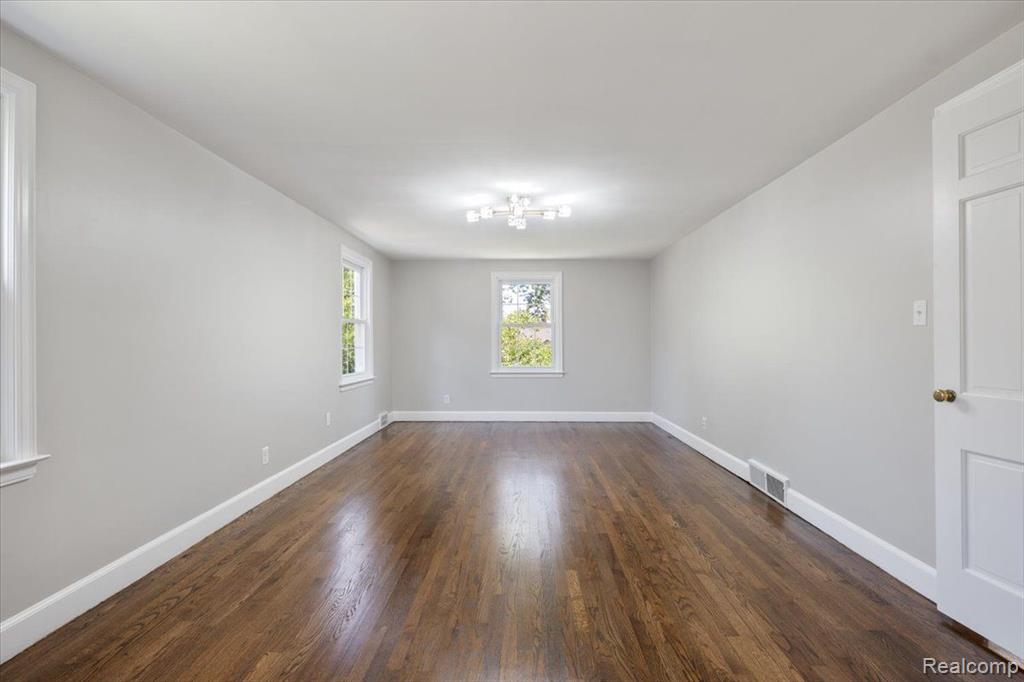 79 WENONAH Drive, Pontiac, MI 48341 — Photo 29