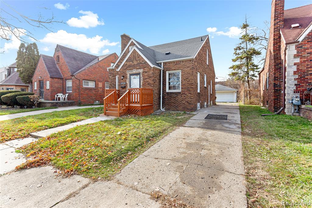 13599 Winthrop Street, Detroit, MI 48227 — Photo 30