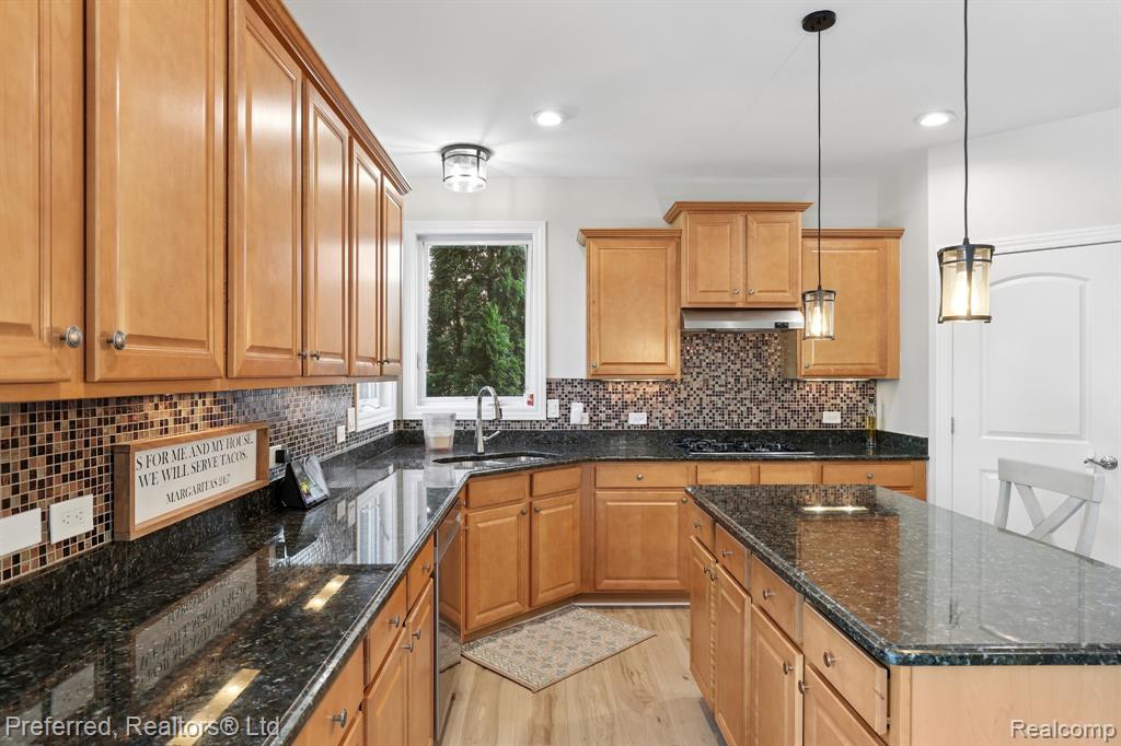 22751 St James Drive, Northville, MI 48167 — Photo 15