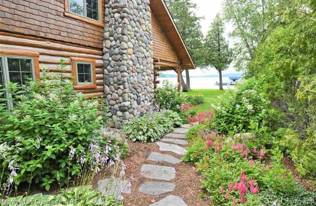 3749 N M 75, Boyne City, MI 49712 — Photo 3