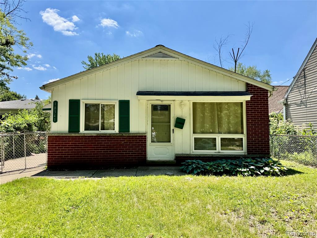18341 Colgate Street, Dearborn Heights, MI 48125, Dearborn Heights, MI, 48125