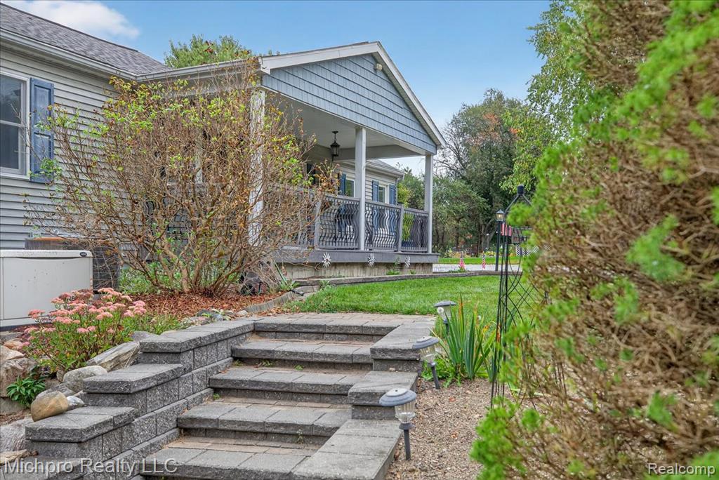 4932 Grange Hall Road, Holly, MI 48442 — Photo 5
