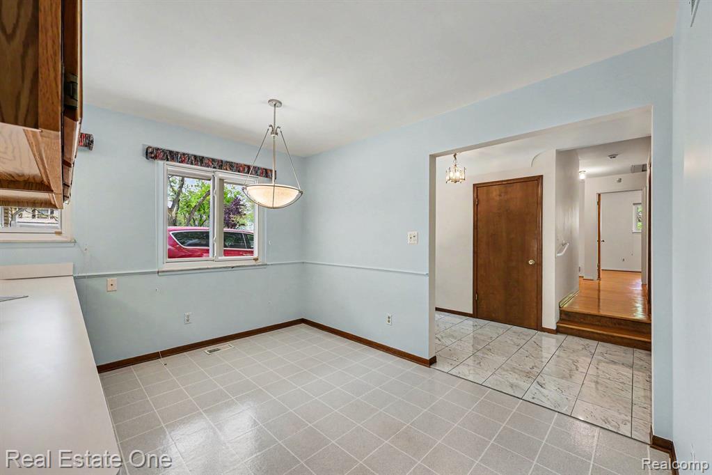 3888 Boulder Drive, Troy, MI 48084 — Photo 17