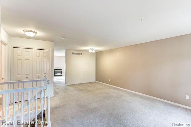3986 Forester Boulevard, Auburn Hills, MI 48326 — Photo 7