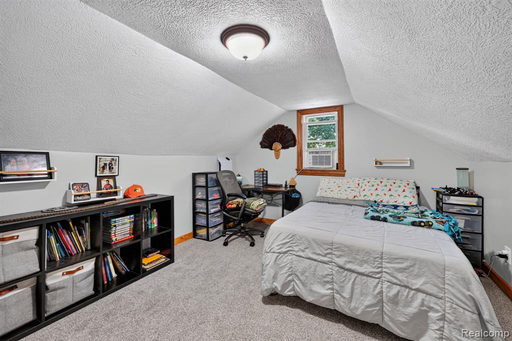 3658 Newburg Road, Bancroft, MI 48414 — Photo 36