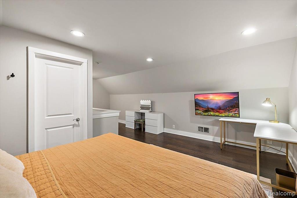 617 IRVING Avenue, Royal Oak, MI 48067 — Photo 26