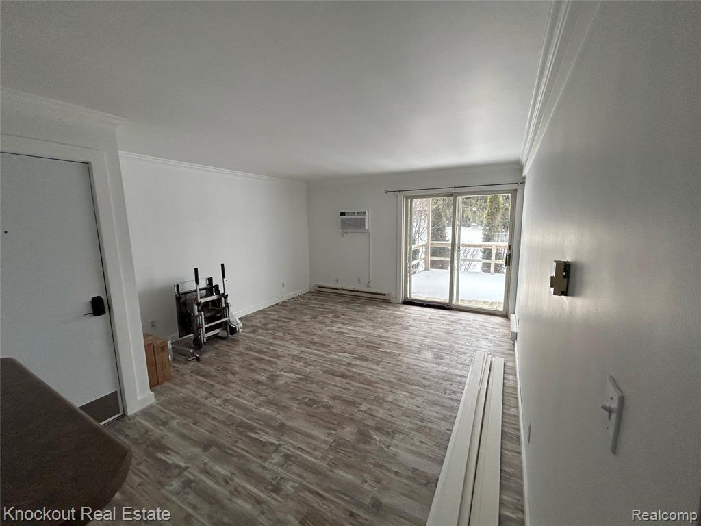 940 Flint Street, Frankenmuth, MI 48734 — Photo 2