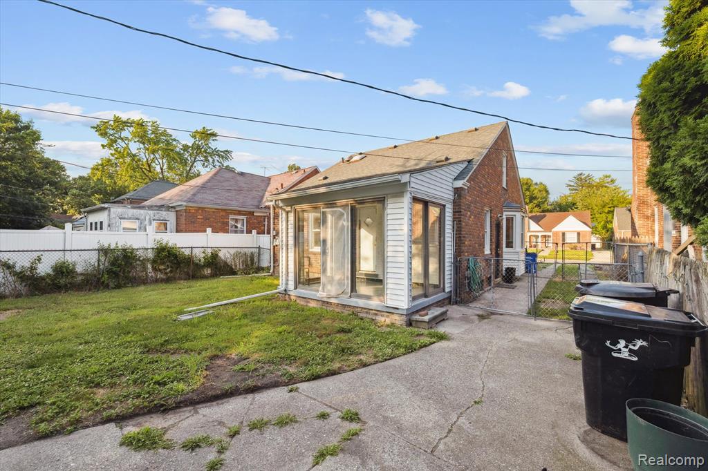 4503 Bishop Street, Detroit, MI 48224 — Photo 32