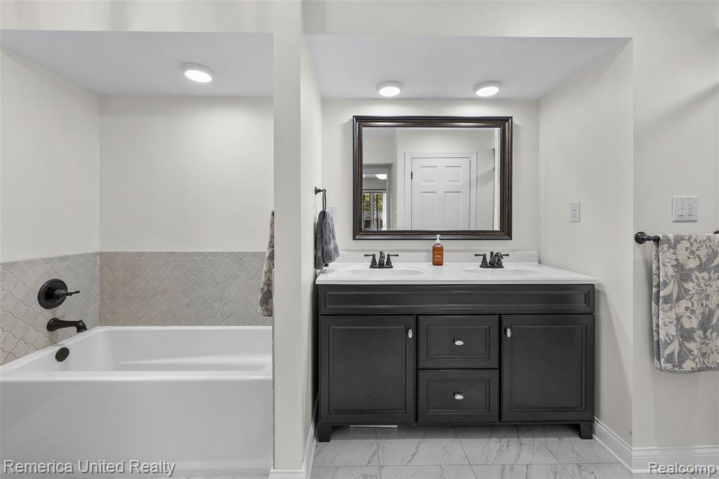 4375 Irene Drive, Howell, MI 48843 — Photo 42