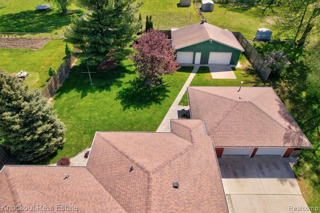 275 S Airport Road, Saginaw, MI 48601 — Photo 54