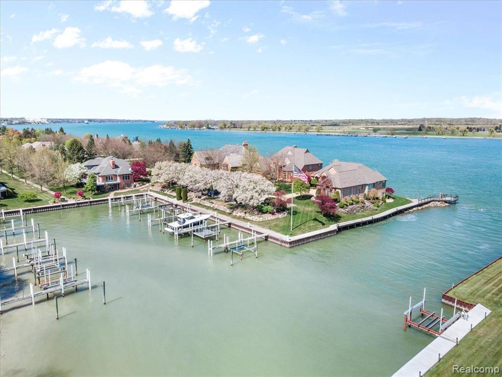 3744 RIVERVIEW TERRACE N, East China, MI — Photo 7