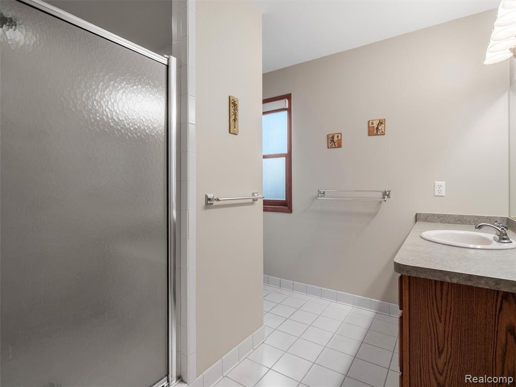 58291 Pleasant View Court, Washington, MI — Photo 15