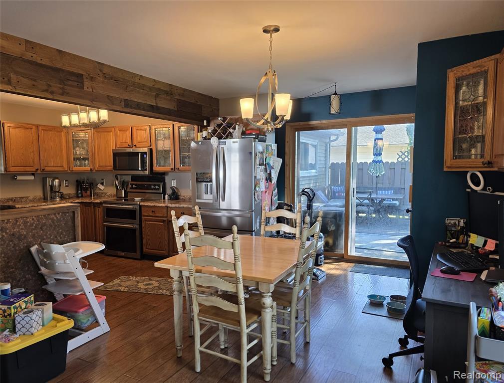 397 University Avenue, South Lyon, MI 48178 — Photo 12