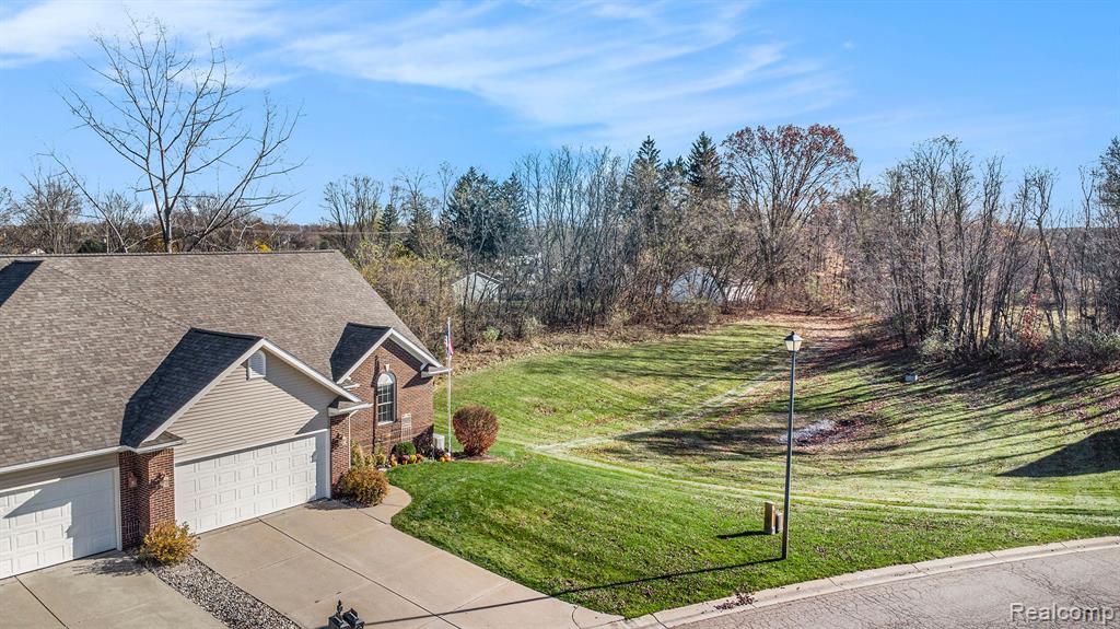 5461 HIDDEN VALLEY Trail, Linden, MI 48451 — Photo 20
