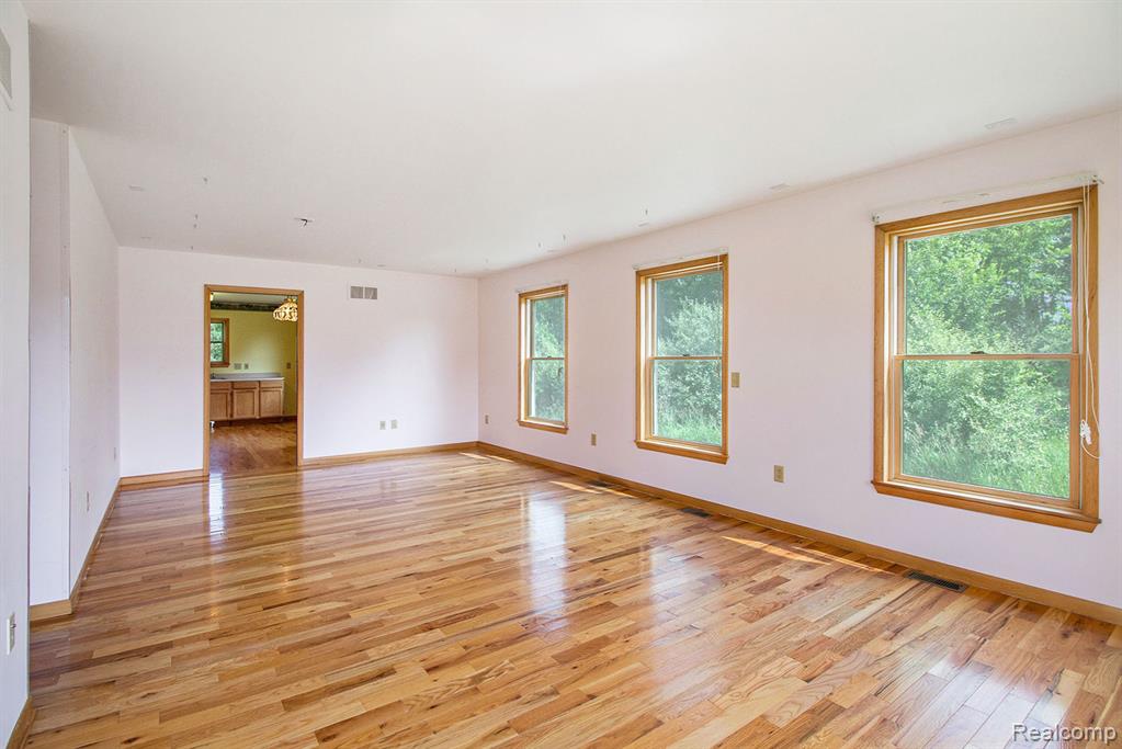 8803 S Cork Road, Morrice, MI 48857 — Photo 2
