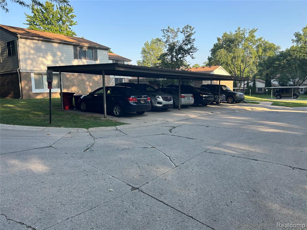 26889 Farmbrook Villa Drive, Southfield, MI 48034 — Photo 58
