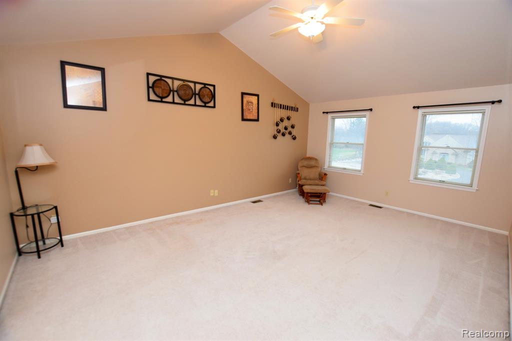 6018 COVERED WAGONS Trail, Flint, MI 48532 — Photo 18