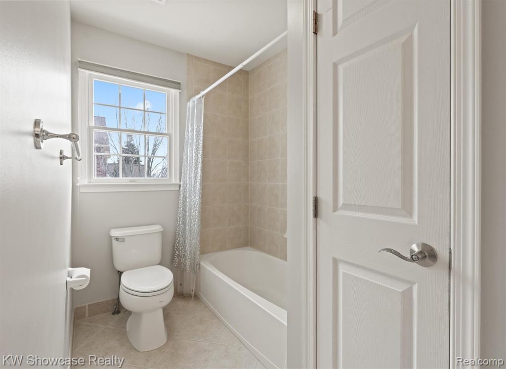 46430 Pinehurst Circle, Northville, MI 48168 — Photo 46
