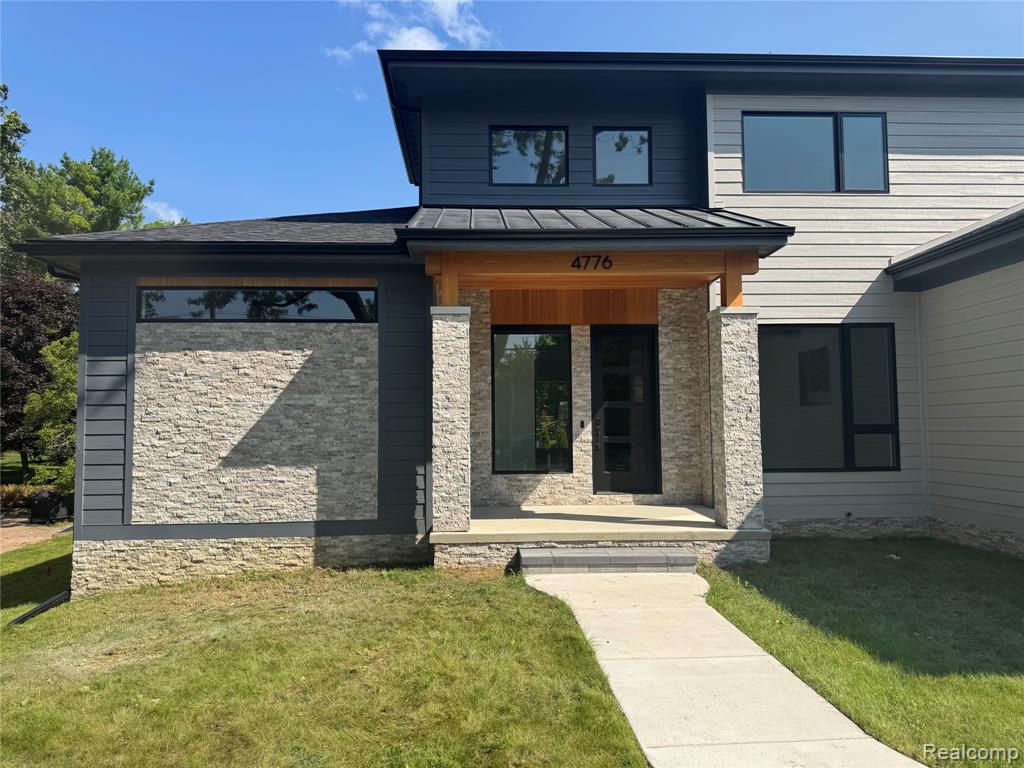 4776 WALNUT LAKE Road, Bloomfield Hills, MI 48301 — front exterior