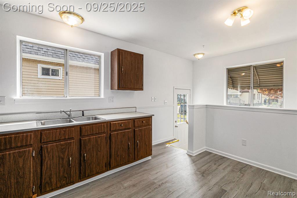 751 E Maxlow Avenue, Hazel Park, MI 48030 — Photo 9