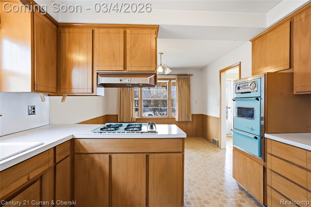 4956 Middlesex Street, Dearborn, MI 48126 — Photo 6