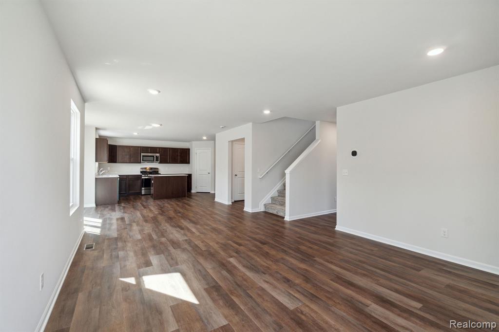 4294 Oak Street, Grand Blanc, MI 48439 — Photo 7