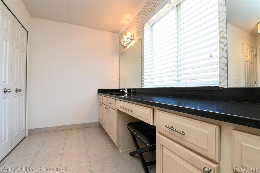 4217 FORSTER Lane, Shelby Twp, MI 48316 — Photo 34