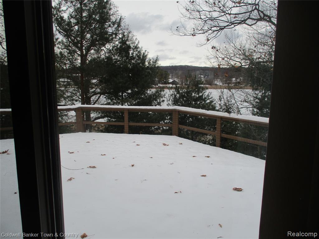 9102 Lake Crest Drive, Whitmore Lake, MI 48189 — Photo 34