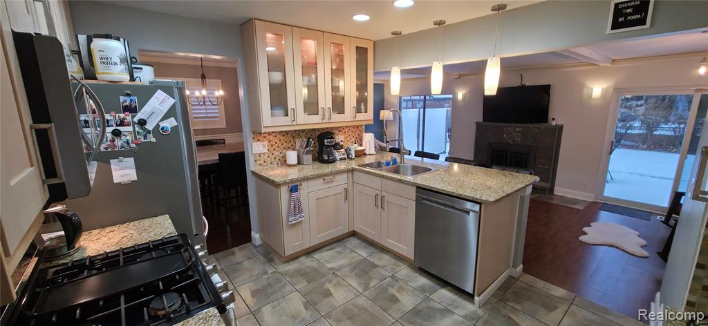 4832 Muriel Drive, Warren, MI 48092 — Photo 5
