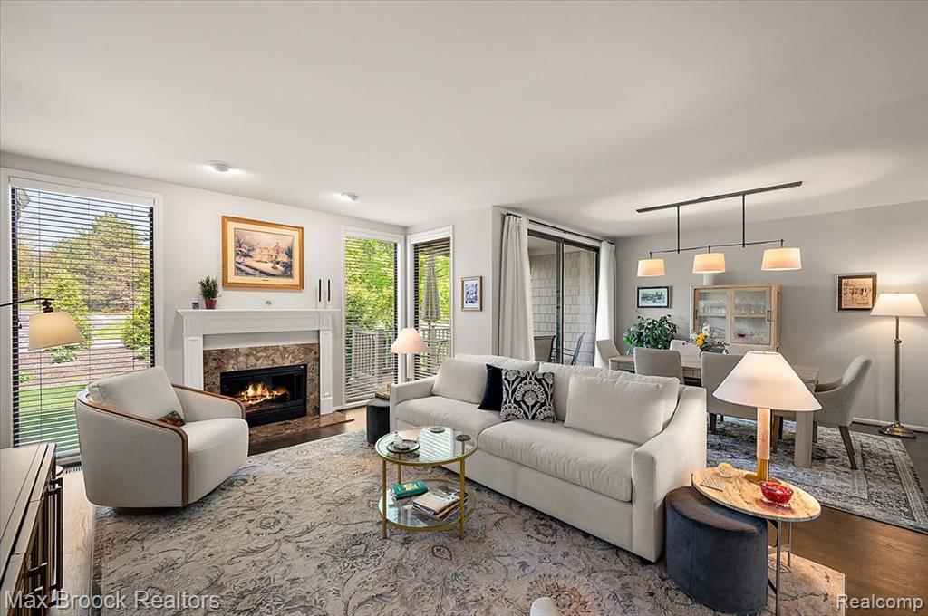911 Tartan Trail, Bloomfield Hills, MI 48304 — Photo 13
