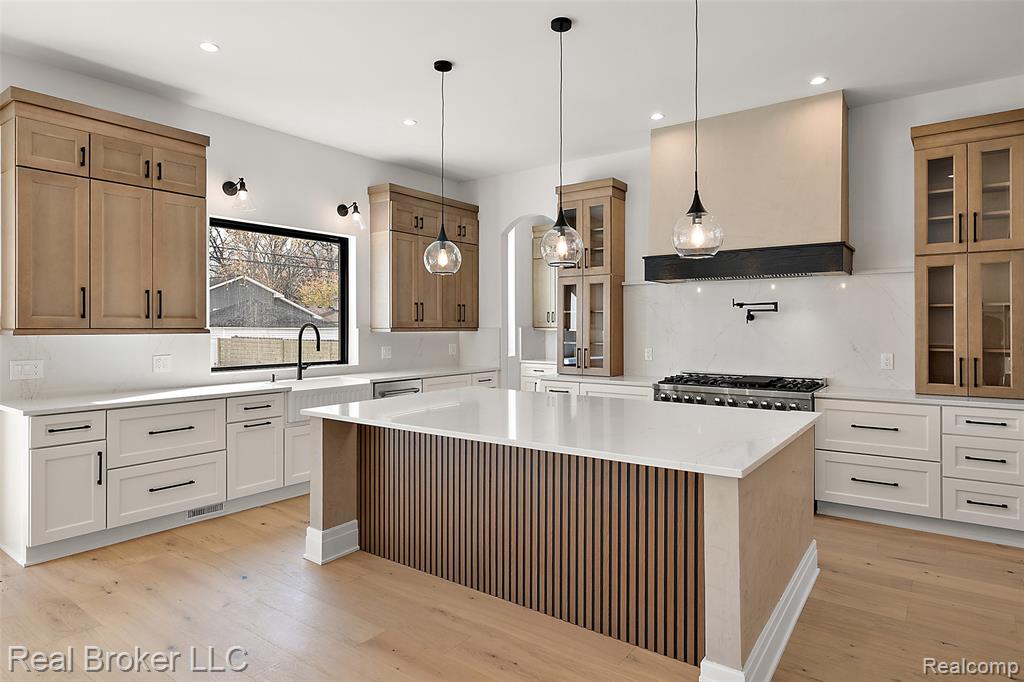 4240 Tonawanda Avenue, Royal Oak, MI 48073 — Photo 27