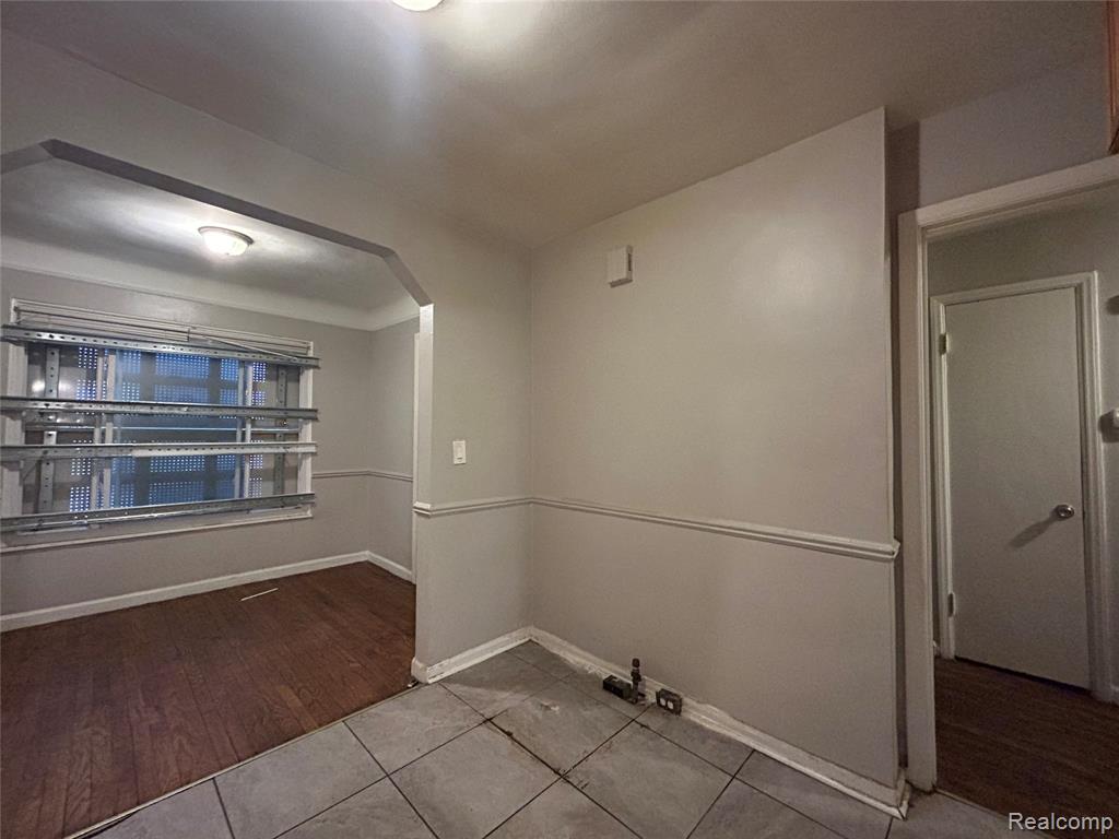 6718 Grandville Avenue, Detroit, MI 48228 — Photo 5