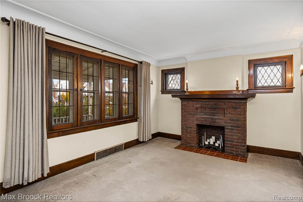 6053 Yinger Avenue, Dearborn, MI 48126 — Photo 7