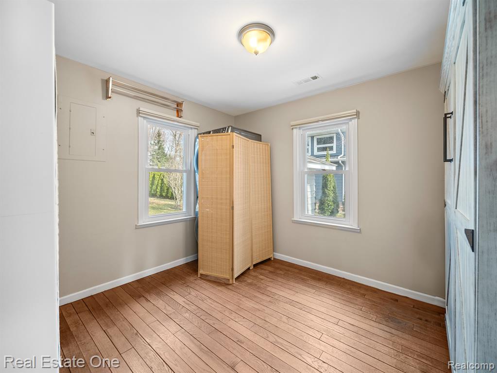 5130 EDGELAKE Drive, Pinckney, MI 48169 — Photo 12