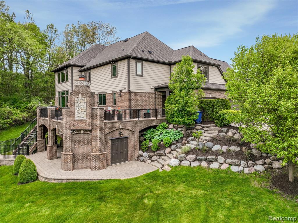 2761 Plum Creek Drive, Oakland, MI — Photo 48