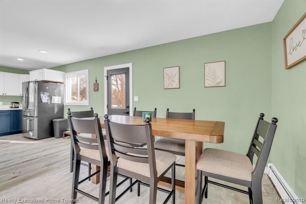 5851 Lakeshore Road, Fort Gratiot, MI 48059 — Photo 15
