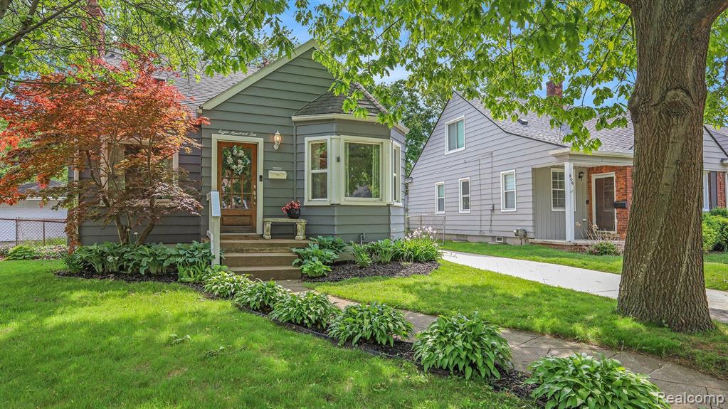 810 N GAINSBOROUGH Avenue, Royal Oak, MI 48067 — Photo 3