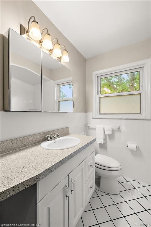 10819 W 11 Mile Road, Huntington Woods, MI — Photo 29