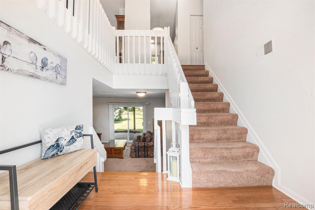 4041 Deer Run Trail, Holly, MI 48442 — Photo 2