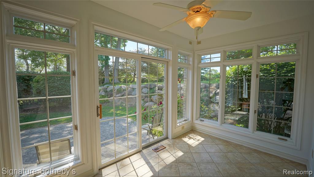 6608 ENCLAVE Drive, Clarkston, MI 48348 — Photo 10