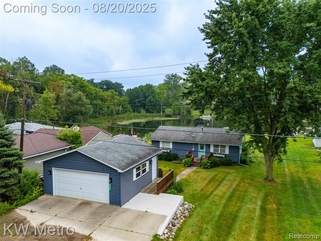 443 Bluewater Drive, Holly, MI 48442 — Photo 21
