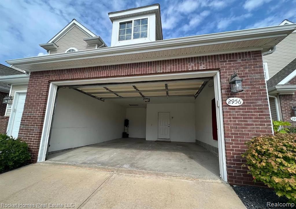 2956 Hunley Drive, Ann Arbor, MI 48105 — Photo 28