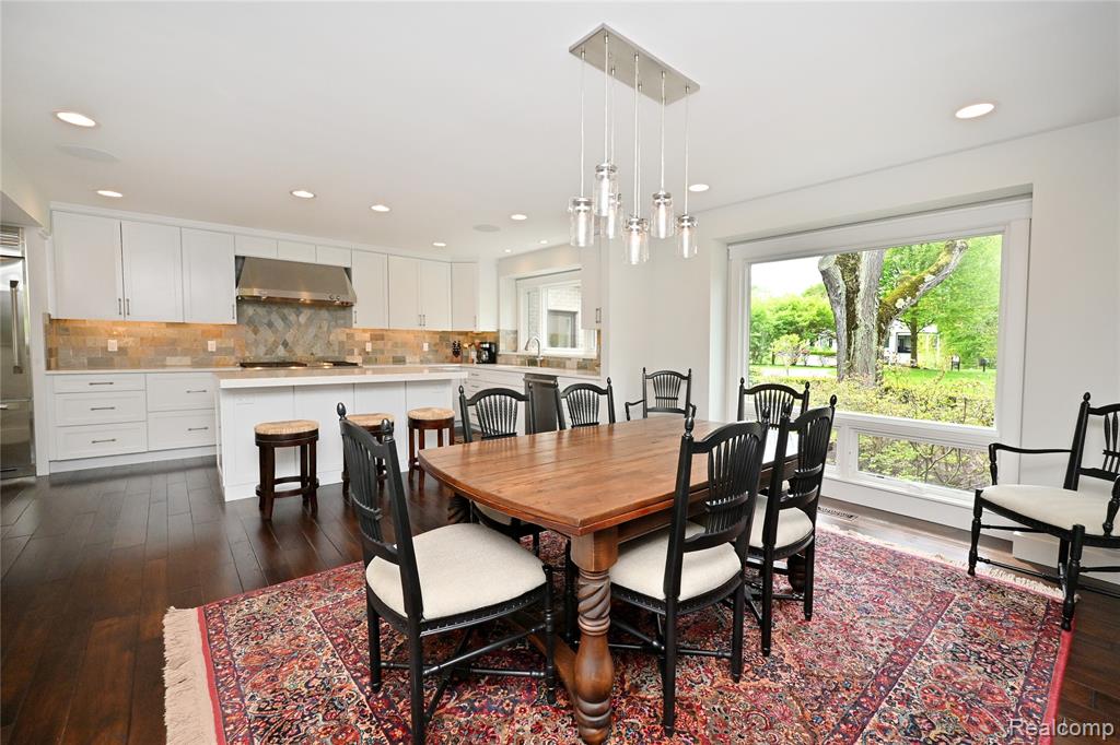 4801 N Harsdale Road, Bloomfield Hills, MI 48302 — Photo 9
