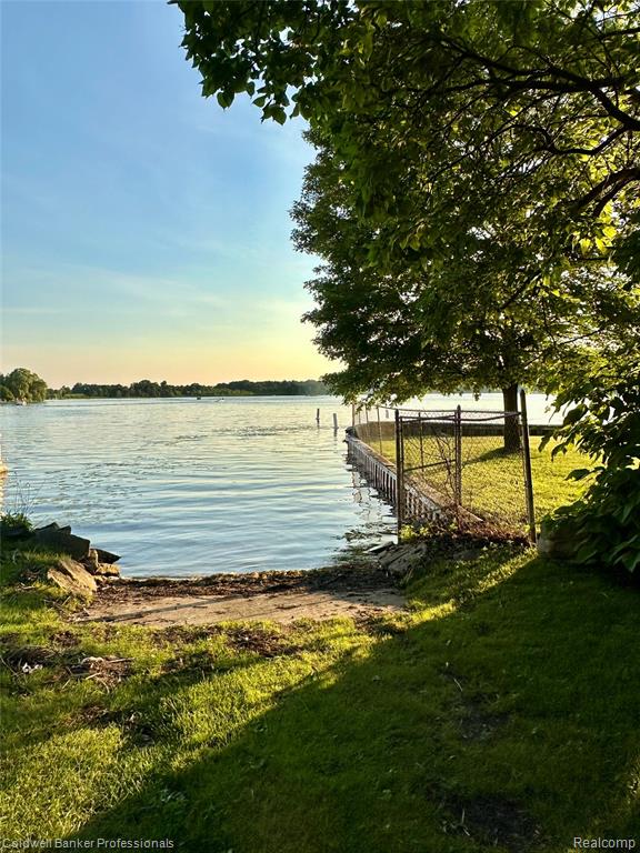 975 Boshaw Drive, Attica, MI 48412 — Photo 4
